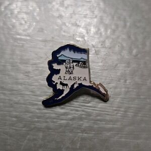 MAFCO Alaska State Eskimos Souvenir Lapel Hat Pin State Outline